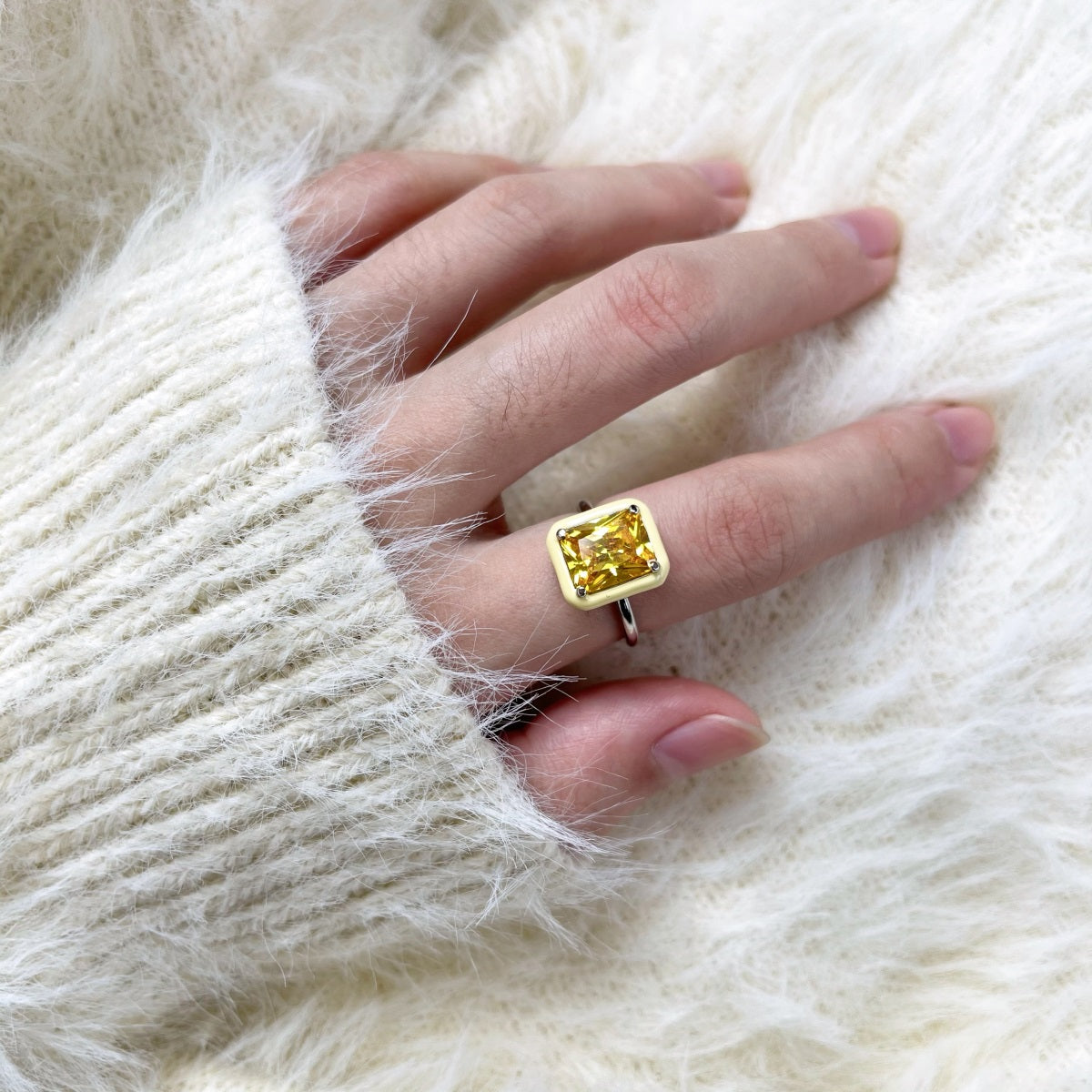 Yellow Square Ring